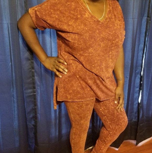 Plus size Mineral Wash 2 piece set - Picture 2 of 2